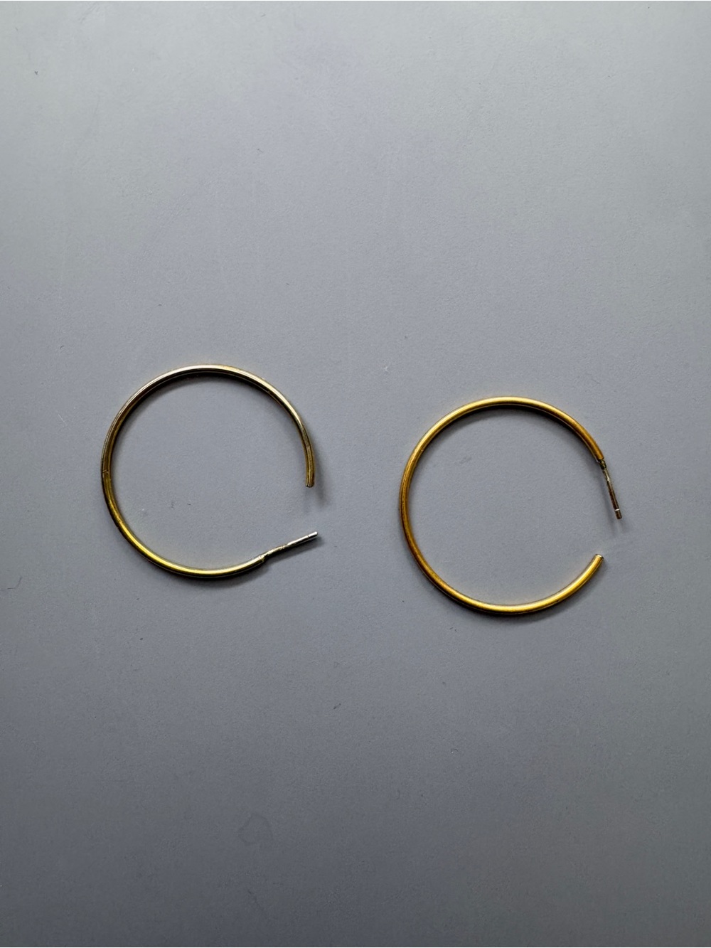 Madewell Thin Gold Hoop Earrings